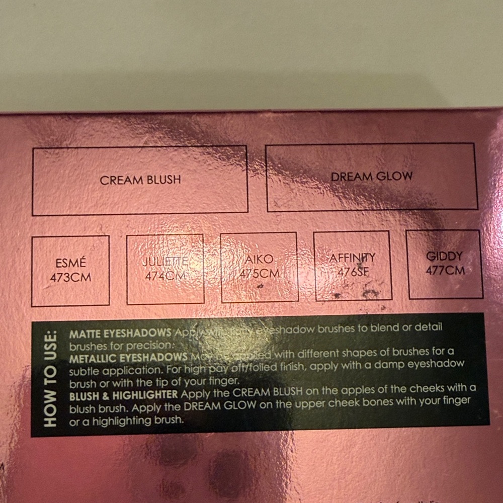 Natasha Denona Love Face eyeshadow & blush - Picture 4 of 5